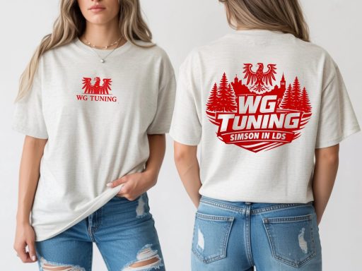 Helle T-Shirt in Beige mit rotem Aufdruck "WG TUNING" und Waldmotiv auf dem Rücken.